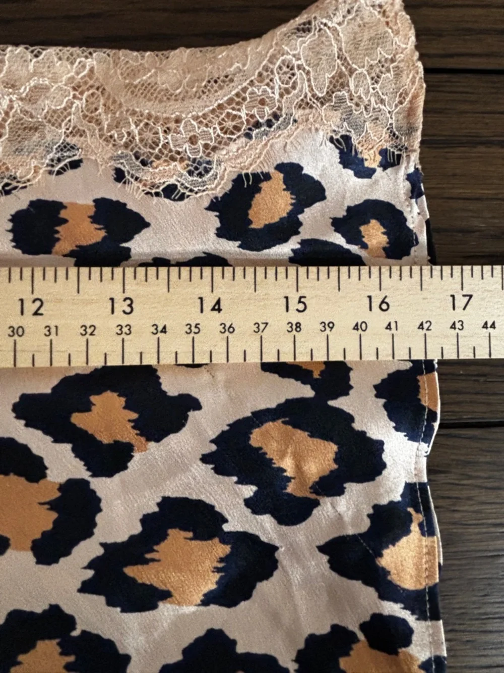 Victoria’s Secret Leopard Lace Cami XS Y2K Satin Tie Back Top Going Out - Picture 12 of 14